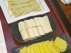 -八宝牛潮汕鲜牛肉火锅(净月店)