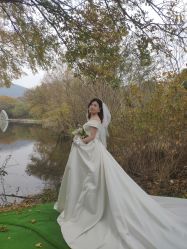 -雪中彩影婚纱摄影·微光艺术中心