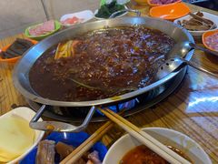 -毛毛老火锅(八年观音桥店)