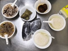 -芳婆糕团店(王府大街店)