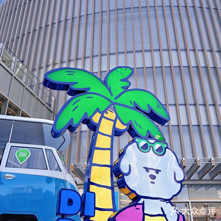 奈娃家族首展空降港汇恒隆✈️一起去旅行吧