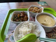 -老乡鸡(南京龙池地铁站蓝郡店)