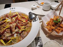 -渔语鱼酸菜鱼新川菜(来福士店)