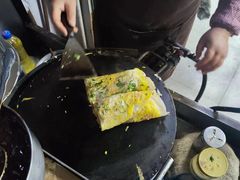 -正宗杂粮煎饼香软鸡蛋饼
