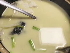 正宗千岛湖直达．一鱼二吃．鲜美-二十八里太湖船菜(吉祥路店)