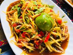 凉拌木瓜-半坡九号老挝冰咖啡