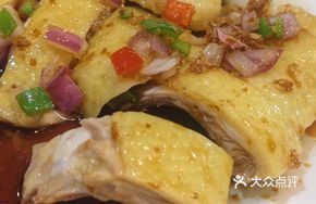 Red Onion Qingyuan Chicken