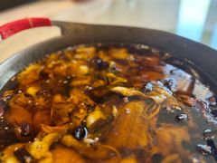 -鑫巴蜀小镇 · 水煮鱼专研店(玉桥店)