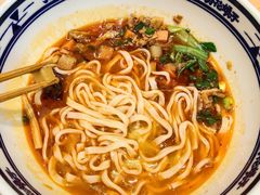 肉臊子杂酱手擀面-剪花娘子·陕西面馆(上海川沙百联店)