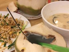 -J Daeng Seafood
