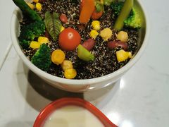 -水桶王国主题餐厅·聚会·生日派对·亲子活动·家庭套餐(亚龙湾希尔顿店)