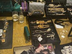 -Chanel(德基广场店)