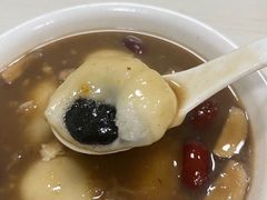 -罗子龙罗家桂花汤圆(曹都巷店)