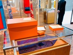 -HERMES(湖滨银泰in77店)