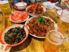 -冶建镜子·老南昌大排档·江西虾王(总店)