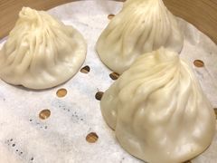 -香港百合居(LCM置汇旭辉广场店)