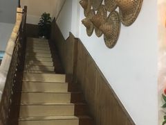 -黄桷树曹家私房菜(江与城店)