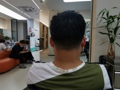 -优尚·烫·染·店