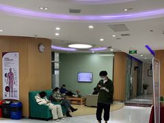 -雅悦齿科(顾村公园店)