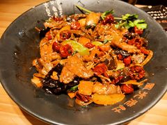老灶麻辣香锅-风光老灶麻辣香锅(大成路翠微百货店)