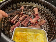 -木槿花韩式炭烤·熟成肉工坊(孙文东路店)