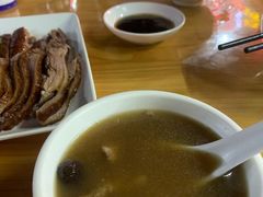 -乌文新澄海卤鹅店