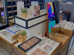 -肆兮眼镜·蔡司·徕卡战略合作店(大坪店)