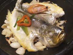 清蒸黄鱼-外婆私房菜(新亚百货店)