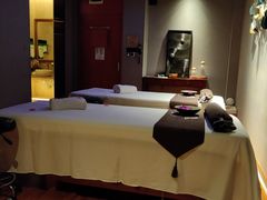 -金色春天.美颜康体纯正SPA(黄泥磅店)
