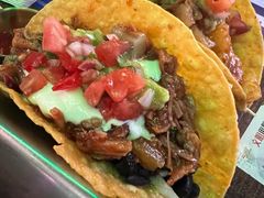 -Famous肥猫墨西哥音乐餐吧(五棵松华熙LIVE店)