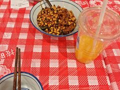 -荆九爷爆炒桥头三嫩(云南北路店)
