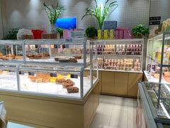 面包甜点陈列柜-甜星Star·生日蛋糕(百盛店)