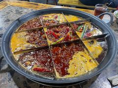 -正南齊北重庆老火锅(光华村直营店)