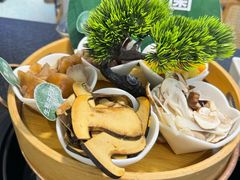 -一善菌·云南菌汤·云南菜(银泰城店)