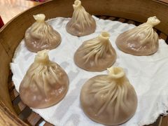 -诚铭记·虾仁汤包·成都小吃(融创店)
