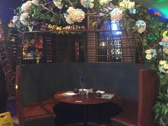 卡座-杯子红牛排(西樵店)