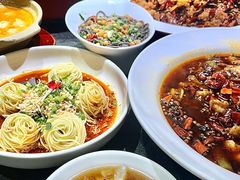 -茅庐川菜(威高广场店)
