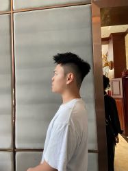 -尼特斯男士发型馆