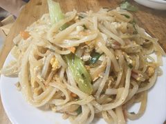 -宏兴烤鱼山庄(宣恩总店)