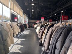 -燕莎奥特莱斯购物中心