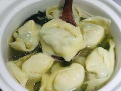 -馋三尺蟹粉小笼(人民广场店)