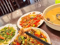 -巍山𤆵肉饵丝