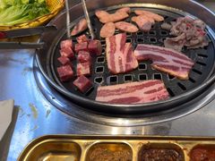 -韩味南山塔·烤肉自助(中骏世界城店)