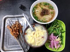 牛肉拉面-郑家包子牛肉拉面(尚勤路店)