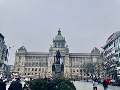 -瓦茨拉夫广场