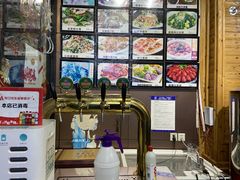 -老东镇啤酒屋海鲜加工·蒸汽海鲜·海鲜烧烤(台东店)