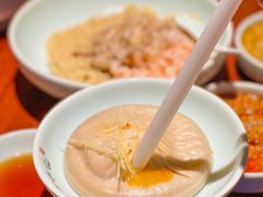 -裕兴记•蟹黄面馆(人民广场店)