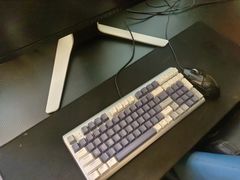 -银河电竞酒店(深圳东门老街地铁站店)