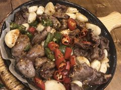 -老东镇啤酒屋海鲜加工·蒸汽海鲜·海鲜烧烤(台东店)