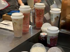 -喜茶(北京华贸购物中心店)